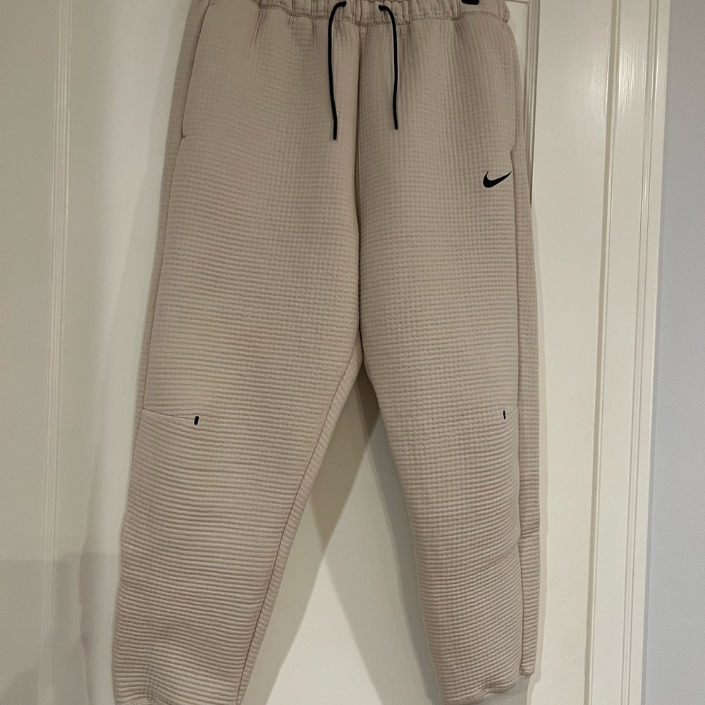 Nike Cream Textured Tech Fleece Joggers